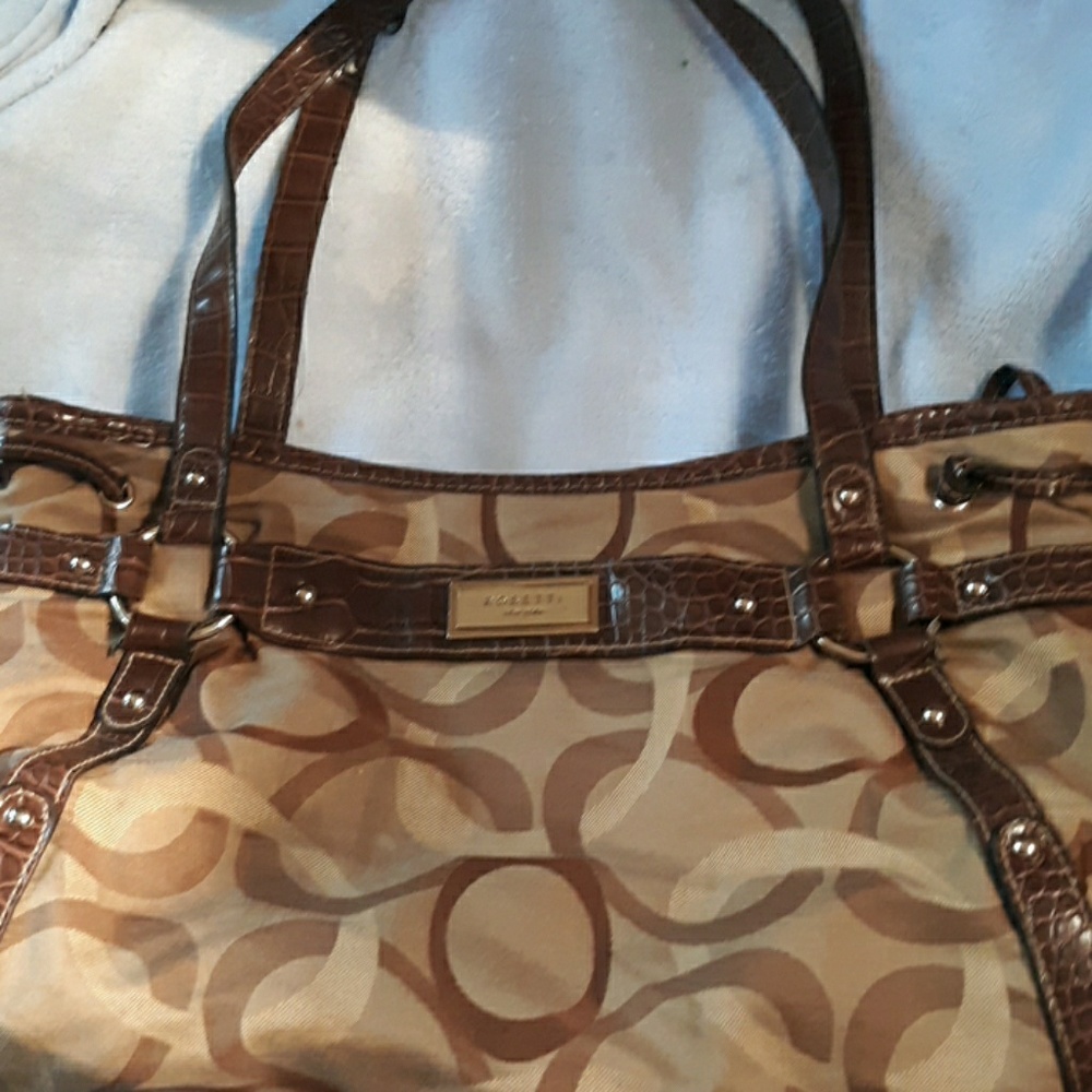 Rosetti purse